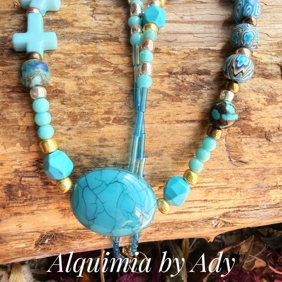 Gold and blue bold colorful choker necklace with turquoise - Picture 4 of 6